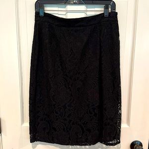 NWT Chico’s black lace skirt. Size .5.